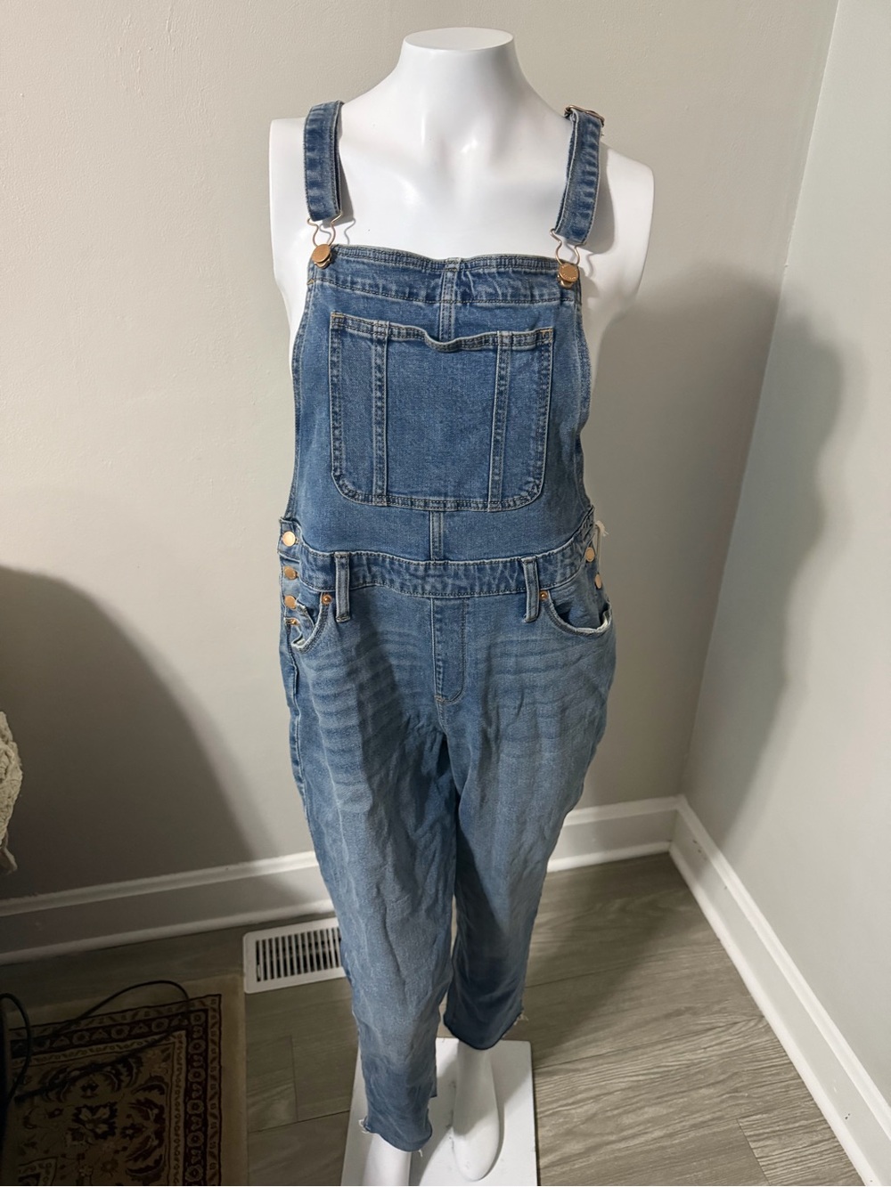 Universal Thread Light Blue Denim Overalls Jumpsuit